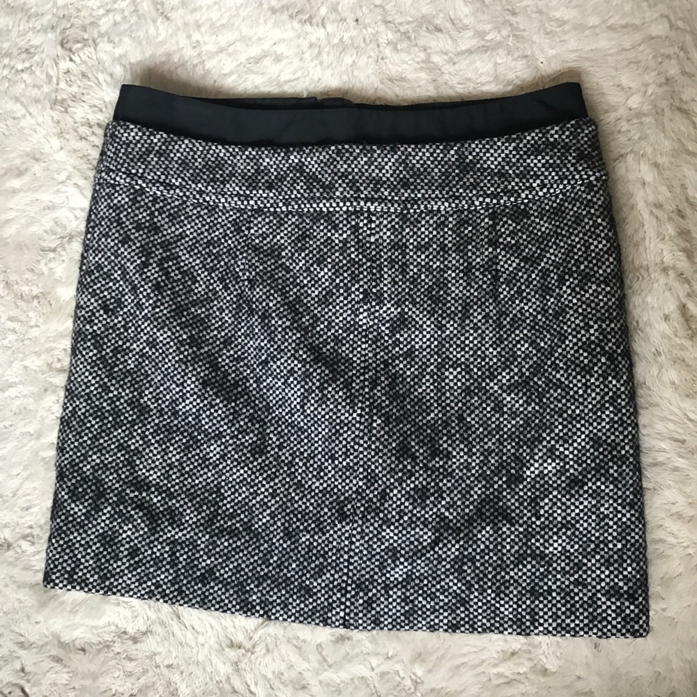 Loft petite tweed skirt.